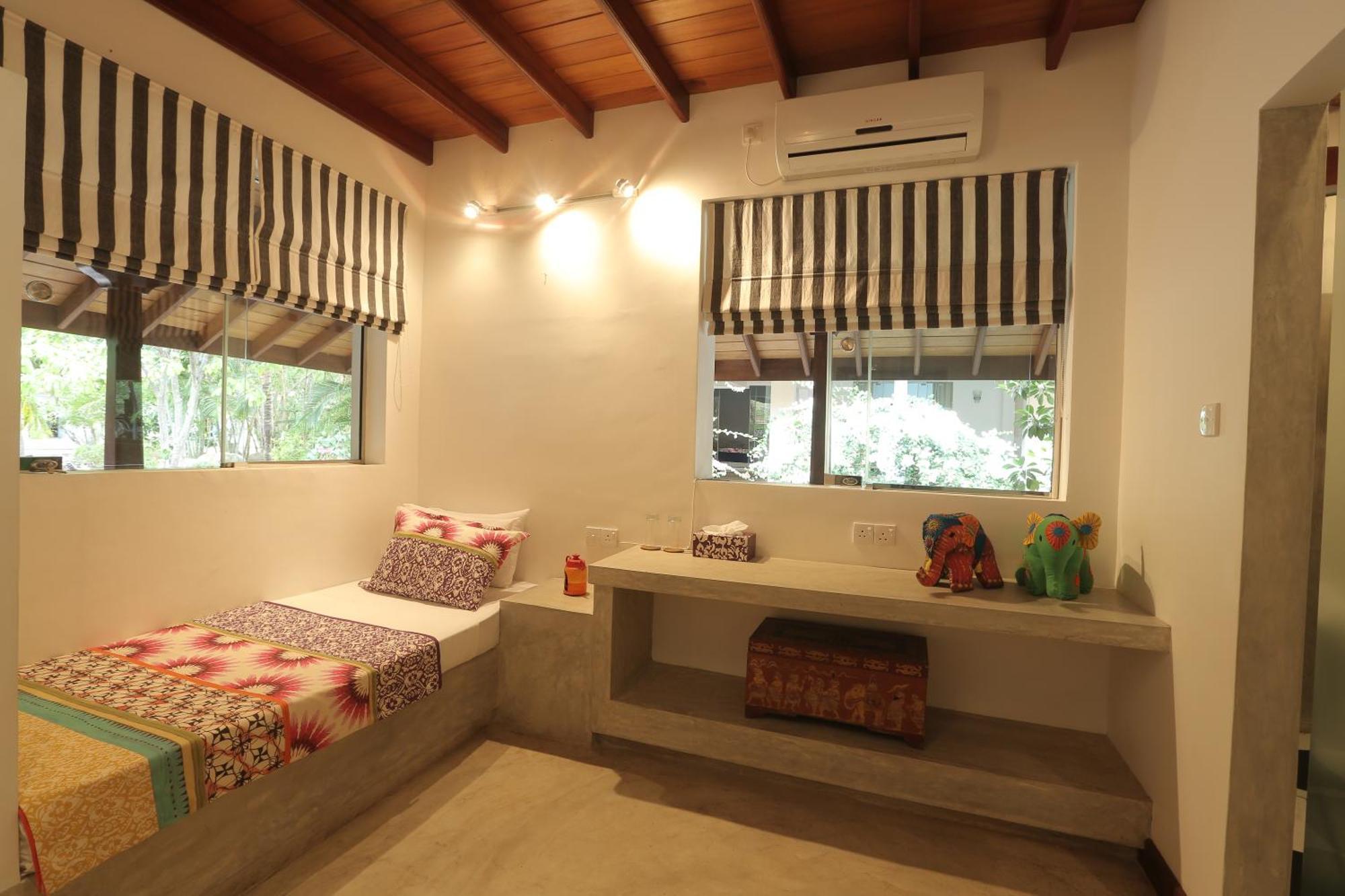 Villa Hundira Negombo Oda fotoğraf